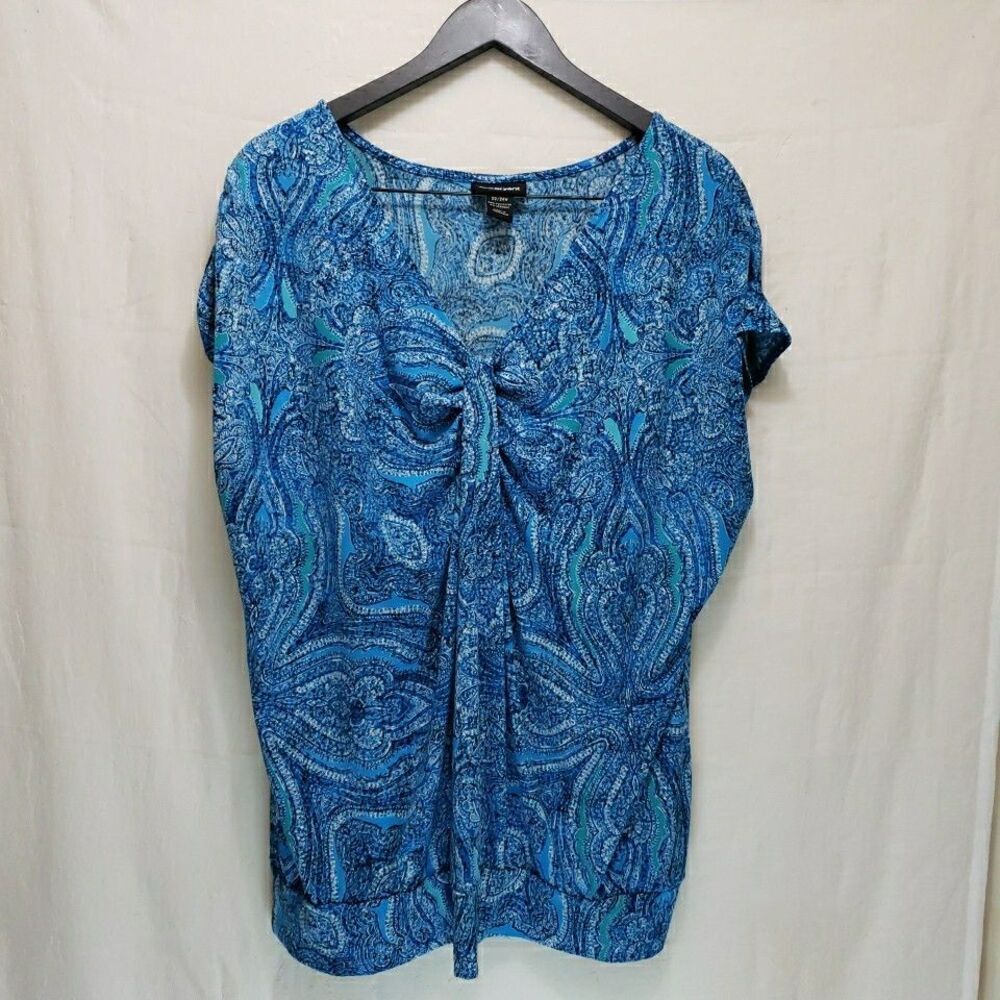 Lane Bryant 22/24 Top Blue Paisley Dolman Sleeve V-Neck Banded Hem Plus Size